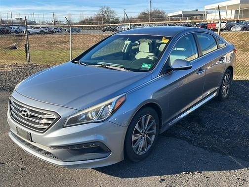 2015 Hyundai SONATA Sport
