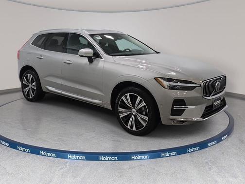 Silver 2022 Volvo XC60 B5 Inscription