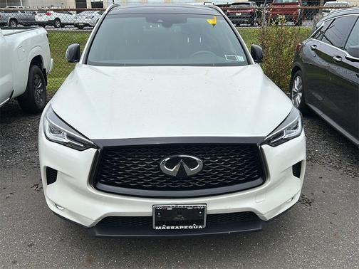 2022 INFINITI QX50 Luxe