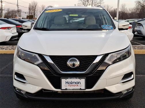 2022 Nissan Rogue Sport SL