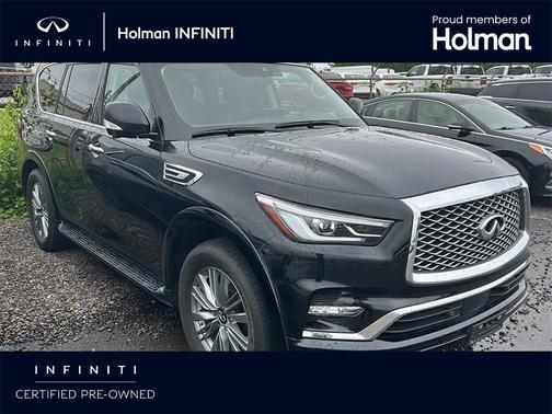 2022 INFINITI QX80 Luxe