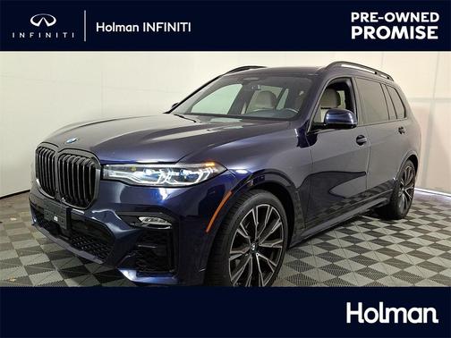 2022 BMW X7 M50i