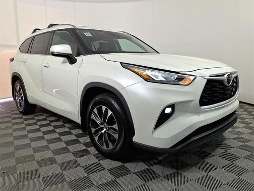 2020 Toyota Highlander XLE