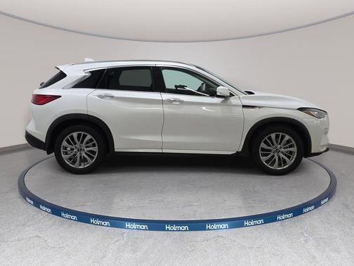 Radiant White 2023 INFINITI QX50 Luxe