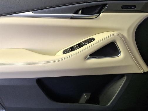 2022 INFINITI QX60 Luxe