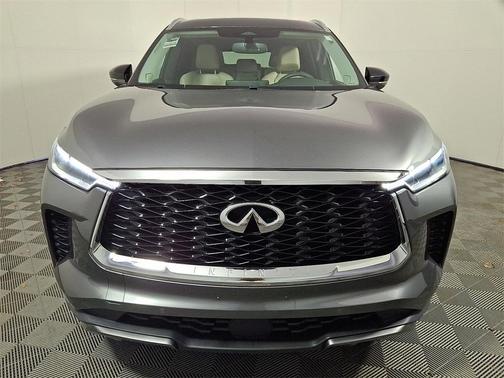 2022 INFINITI QX60 Luxe