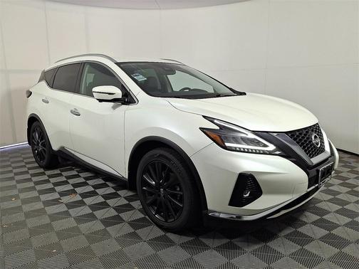 2023 Nissan Murano SL
