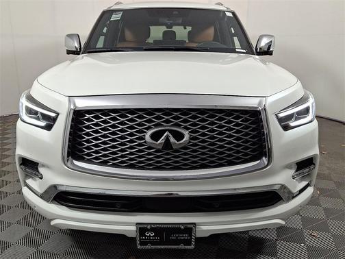 2023 INFINITI QX80 SENSORY