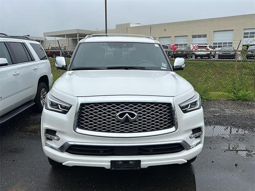 2023 INFINITI QX80 SENSORY