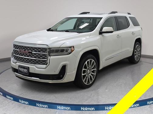 White Frost Tri-Coat 2023 GMC Acadia Denali