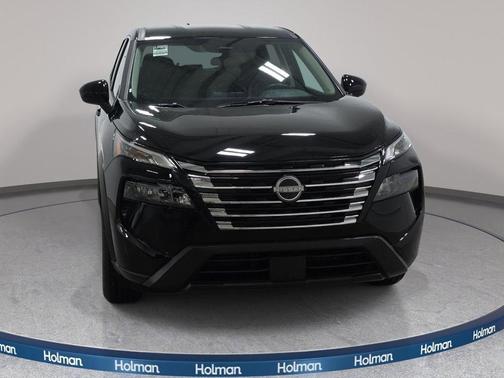 Super Black 2025 Nissan Rogue SV