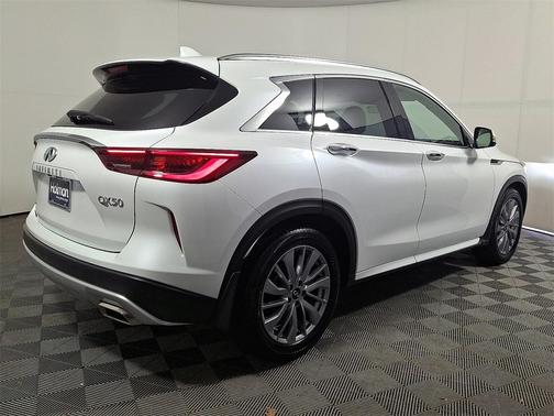 2025 INFINITI QX50 Luxe