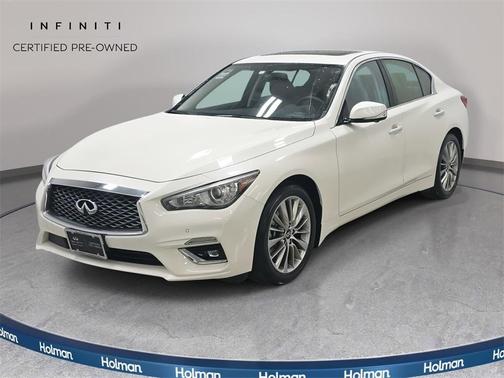 2023 INFINITI Q50 LUXE