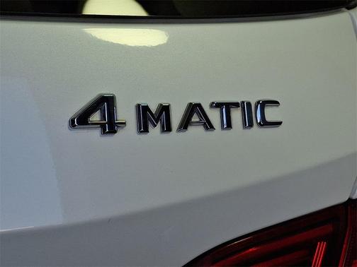 2014 Mercedes-Benz M-Class ML 550 4MATIC