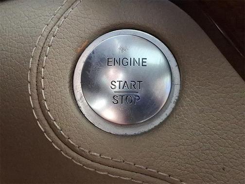 2014 Mercedes-Benz M-Class ML 550 4MATIC