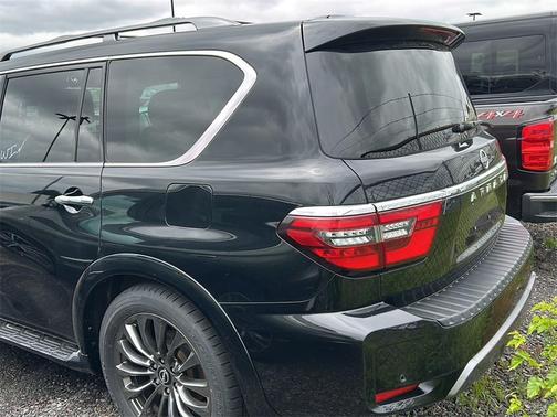 2022 Nissan Armada Platinum