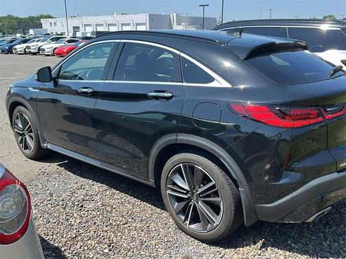 2022 INFINITI QX55 LUXE