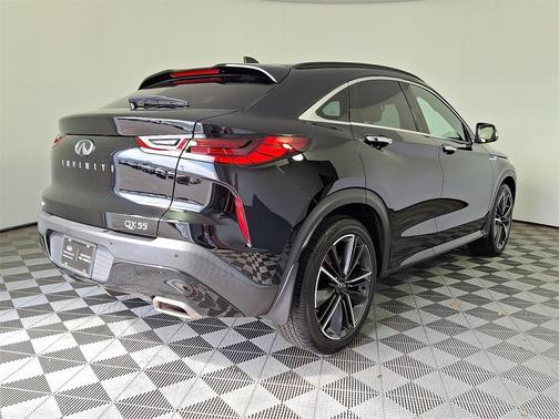 2022 INFINITI QX55 LUXE