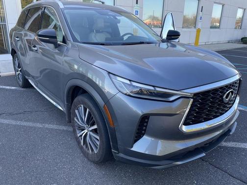 2023 INFINITI QX60 SENSORY