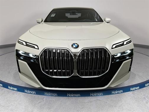 2023 BMW 760 760i xDrive