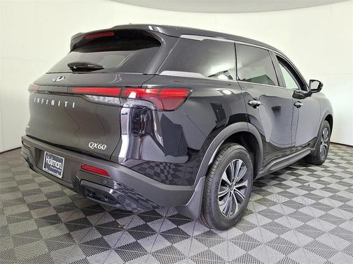 2025 INFINITI QX60 Pure