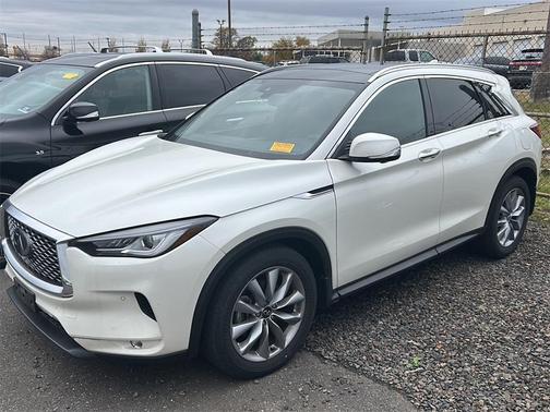 2022 INFINITI QX50 ESSENTIAL