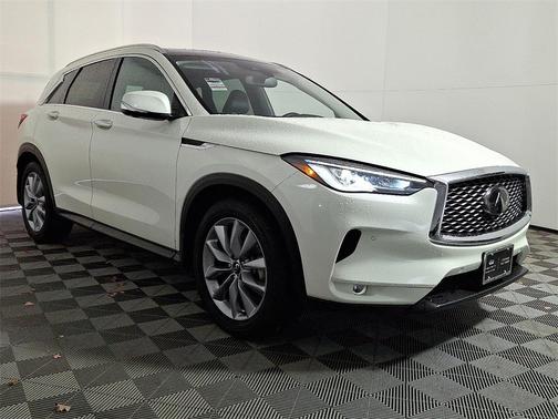 2022 INFINITI QX50 ESSENTIAL