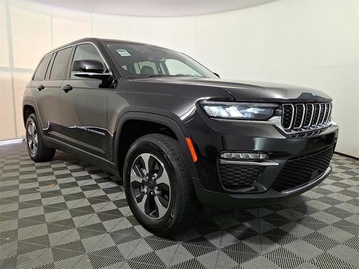 2023 Jeep Grand Cherokee 4xe Base