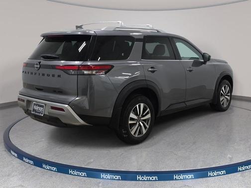 Gun Metallic 2023 Nissan Pathfinder SL