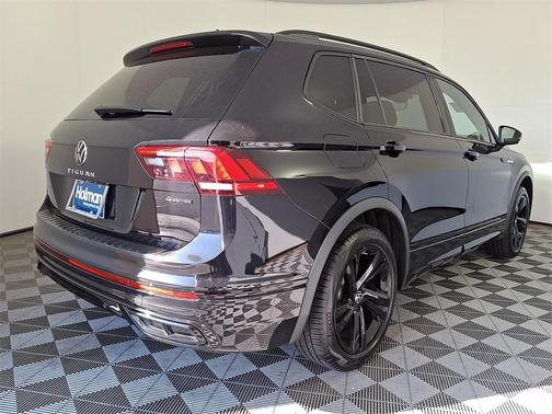 2023 Volkswagen Tiguan 2.0T SE R-Line Black