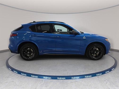 2020 Alfa Romeo Stelvio Quadrifoglio