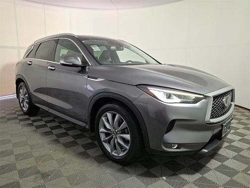 2022 INFINITI QX50 Luxe