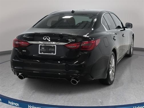2024 INFINITI Q50 LUXE