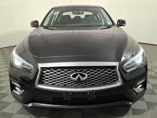 2022 INFINITI Q50 LUXE