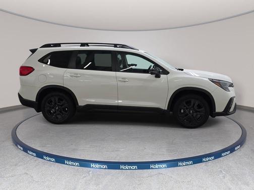 Crystal White Pearl 2023 Subaru Ascent Onyx Edition