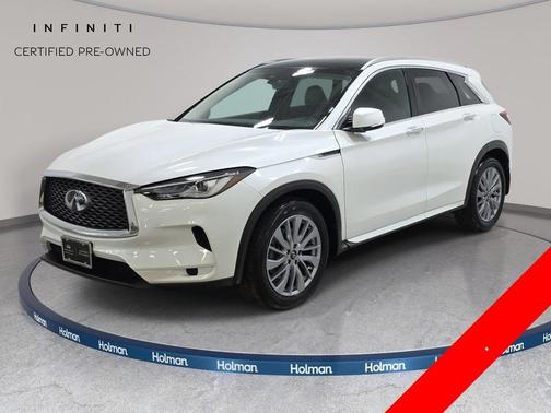 Radiant White 2025 INFINITI QX50 Luxe