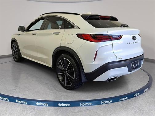 2023 INFINITI QX55 LUXE