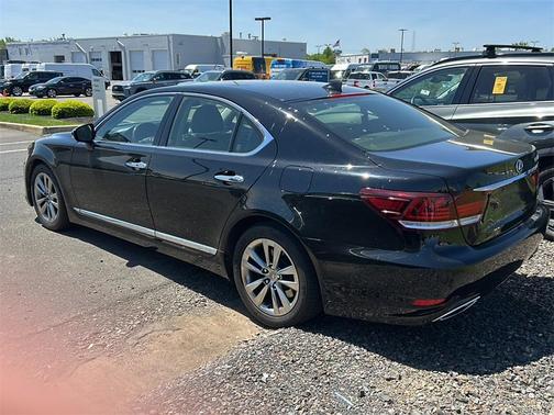 2016 Lexus LS 460 Base