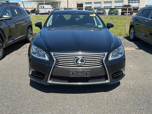 2016 Lexus LS 460 Base