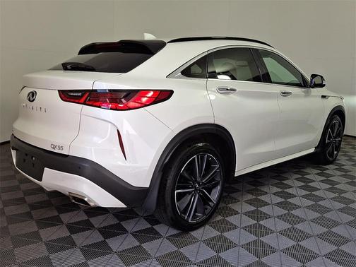 2023 INFINITI QX55 ESSENTIAL