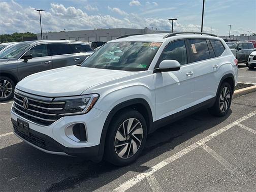 2024 Volkswagen Atlas 2.0T SE