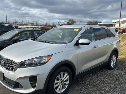 2019 Kia Sorento LX