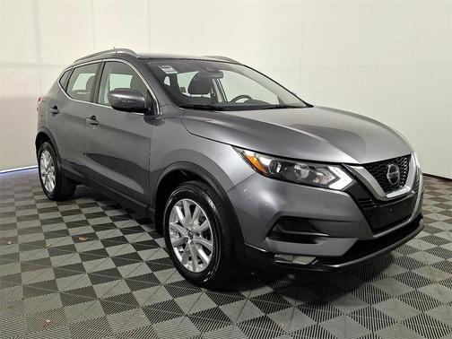 2020 Nissan Rogue Sport SV