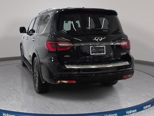 Diamond Black 2024 INFINITI QX80 SENSORY