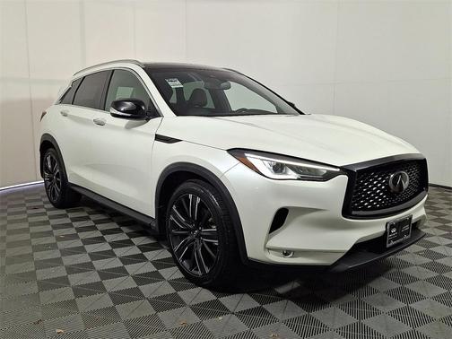 2022 INFINITI QX50 Luxe