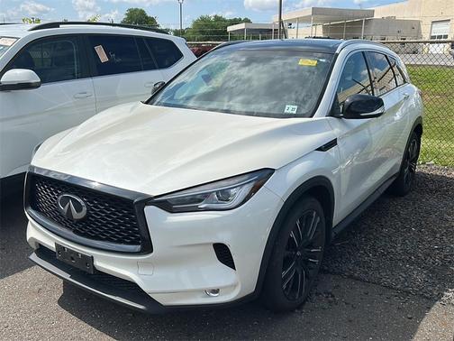2022 INFINITI QX50 Luxe