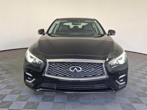 2022 INFINITI Q50 LUXE
