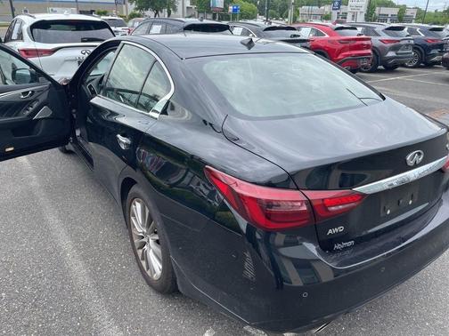 Black Obsidian 2023 INFINITI Q50 LUXE