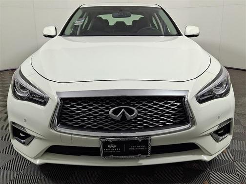 2022 INFINITI Q50 LUXE