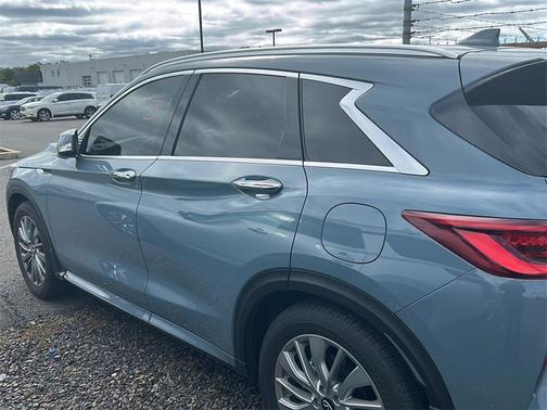 2024 INFINITI QX50 Luxe